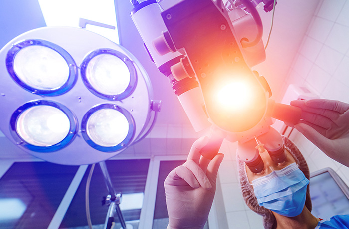 Behandlung einer Krebsvorstufe mit Laser und Kolposkop